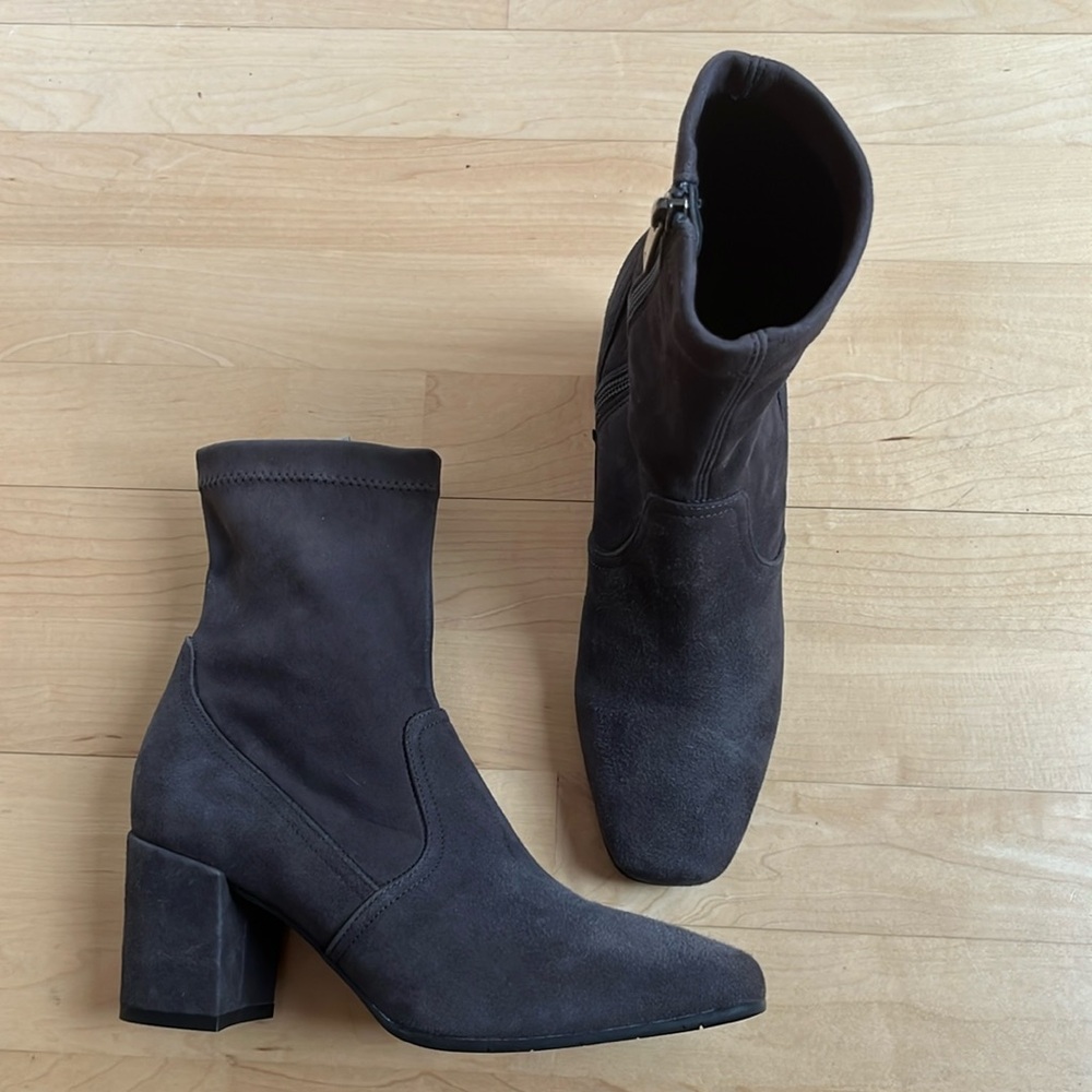Aquatalia Dayana Water Resistant Stretch Bootie Sock Size 7.5